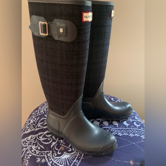 Navy Hunter Boots - Picture 3 of 7